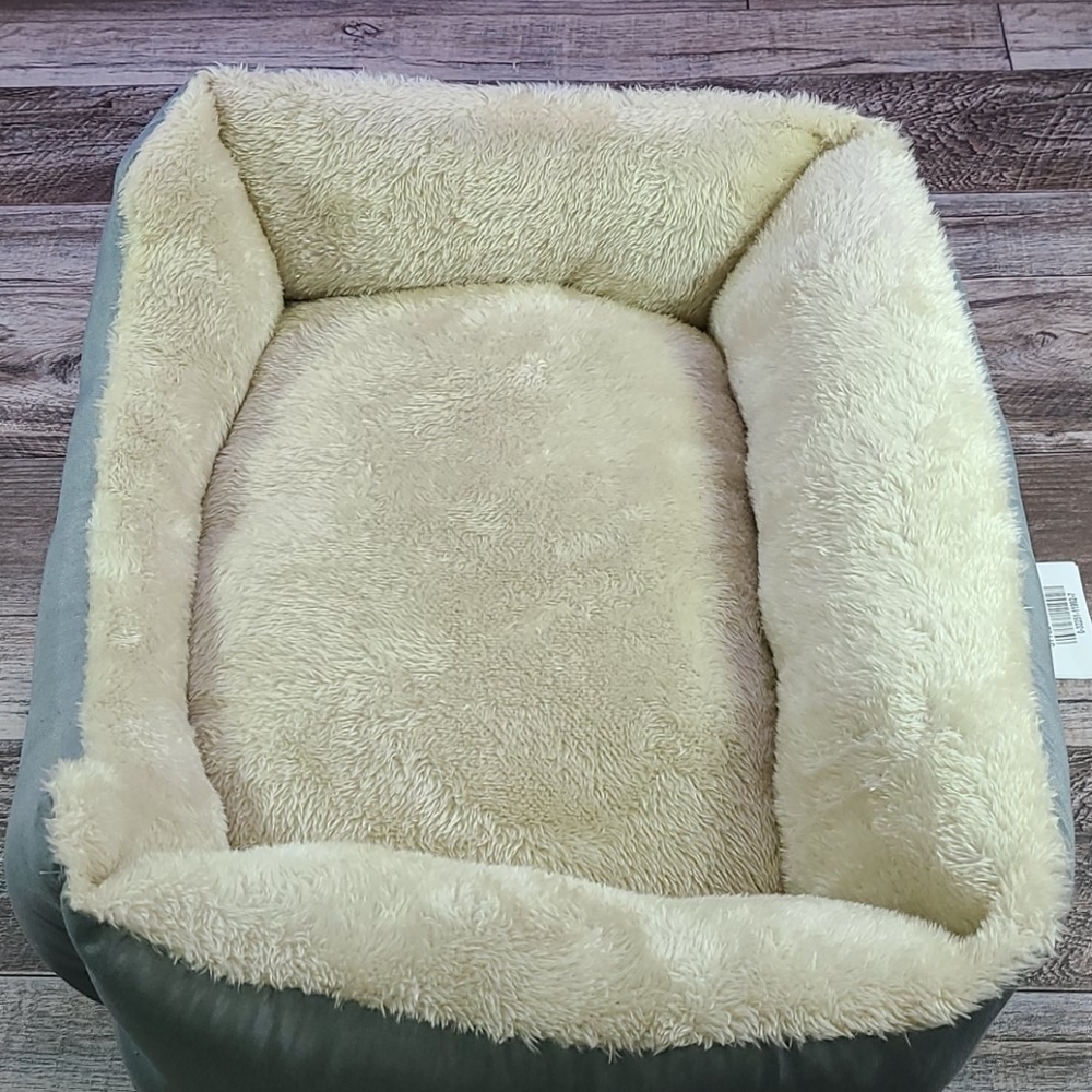 Small pet bed - Picture 4 of 4